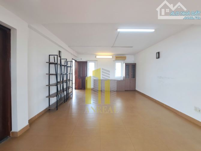 Villa Phố Có Hầm 3 Lầu - 5 Phòng Ngủ Giá 40 Triệu - 9