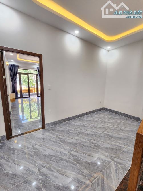 Bán nhà 1 trệt 2 lầu full nội thất KDC Thanh Bình Chợ 434, p.Bình Hòa, Tp.Thuận An - 9
