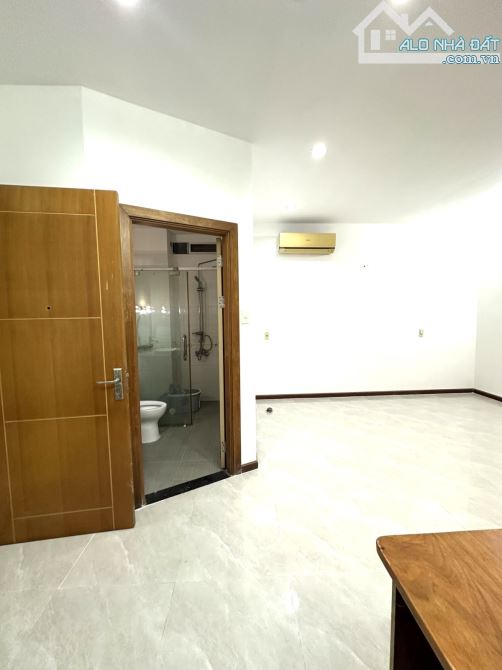 Lê Văn Thịnh thủ đức 180/165m2 6 tầng giá chỉ nhỉnh 22 tỷ - 9