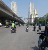 Bán nhà mặt phố Nguyễn Hữu Thọ - Linh Đàm - diện tích 200m2, 2 tầng, MT rộng, 780 triệu/m2