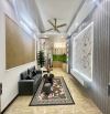 Rẻ nhất Long Biên. Mới tinh, full nội thất. 5 tầng, mt 4.2m, giá 5.2 tỷ