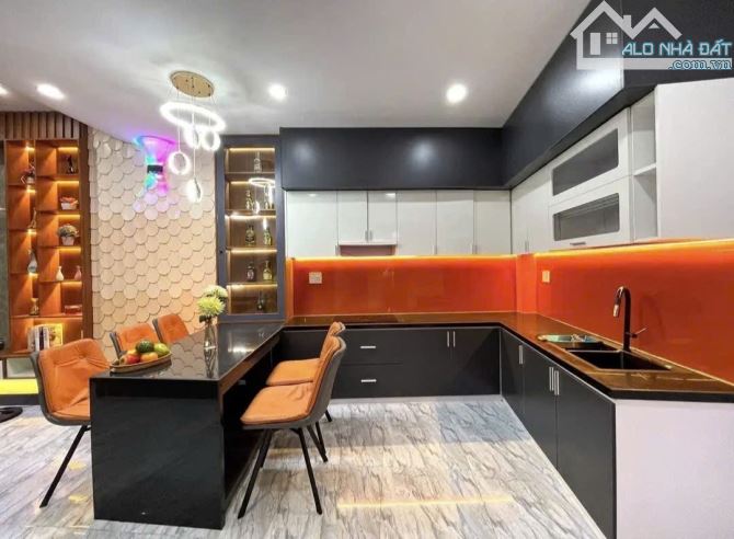 BÁN NHÀ 68M2 - HOÀNG VĂN THỤ - SÁT TRẦN PHÚ