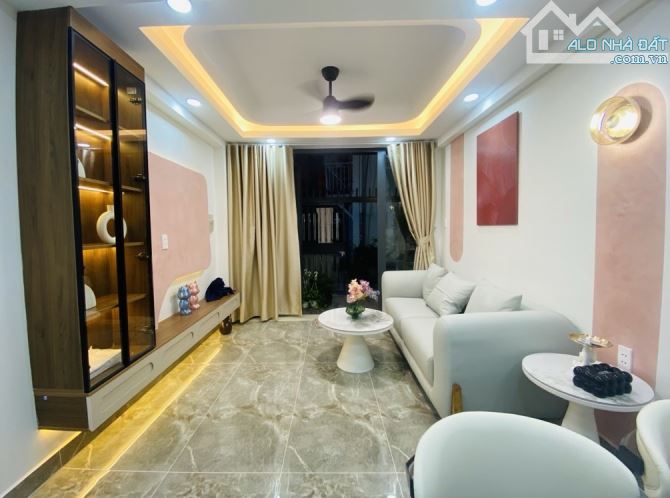 NHÀ MỚI ĐẸP GẦN PHAN XÍCH LONG, 41m2 5 Tầng 5PN,  nhỉnh 7ty TL