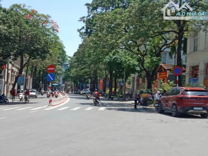 NHÀ MẶT PHỐ NGUYỄN HIỀN - Q. HAI BÀ TRƯNG - Ô TÔ TRÁNH - KINH DOANH SẦM UẤT.