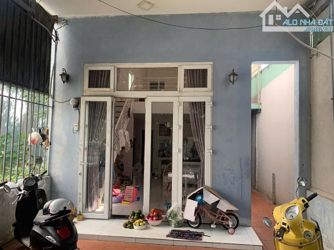 Siêu hot bán đất Bàu Mạc 5 tặng nhà C4 + 4 phòng trọ, thuê kín 9 triệu/tháng