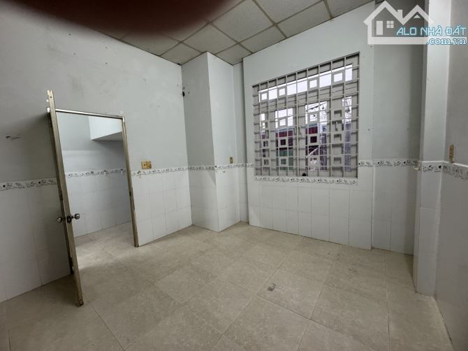 HOÀI THANH P14Q8 - 5X9M - NHỈNH 4 TỶ - KHÔNG GIAN THOÁNG MÁT - CÔNG NĂNG TỐI ƯU