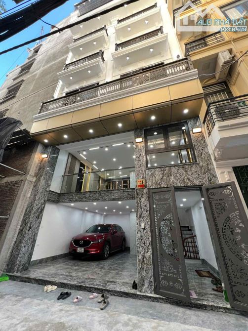 Bán nhà Hoàng Mai 56m, mới cứng, xách mông đến là ở, phân lô ô tô tránh đỗ, ngủ trong nhà