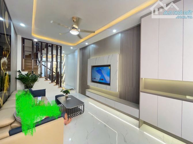 BÁN NHÀ GIÁP NHỊ – NGÕ NÔNG –GẦN Ô TÔ TRÁNH – PHÂN LÔ ĐẸP – SỔ VUÔNG – GIÁ CHÀO 10.6 TỶ