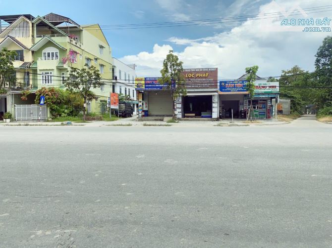 Bán mặt tiền xóm 4 Dưỡng Mong,khổ đất vuông vắn, P Mỹ Thượng. TP Huế