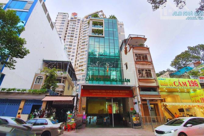 Bán mặt tiền Trần Bình Trọng ngay phòng CC Hoàng Xuân (DT: 5x22m, 5 lầu) quận 5