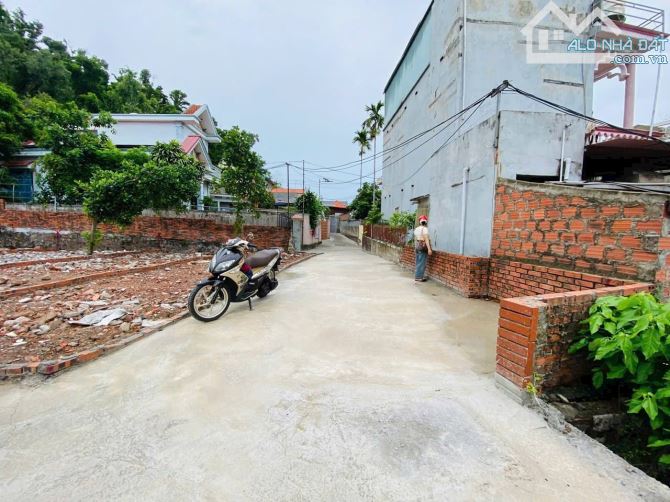 🆘 Hạ giá bán nhanh 1 lô Góc Trung Tâm TT Núi Đèo, Tuyến 2 Đường 25/10, Ngõ Nông, Giá Chỉ