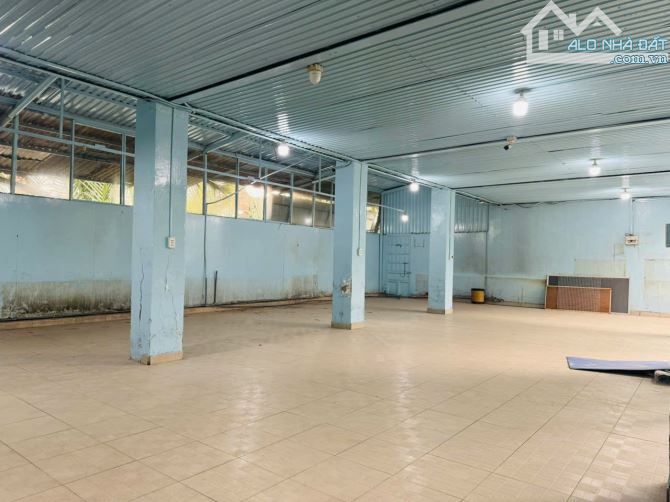 cho thuê kho xưởng quận 7 đường nguyễn văn linh 25m x 34m giá 80 tr/ tháng