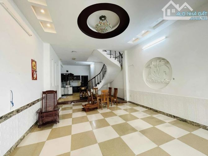 BÁN NHÀ 3 TẦNG KIÊN CỐ – TRUNG TÂM QUẬN LIÊN CHIỂU, ĐÀ NẴNG