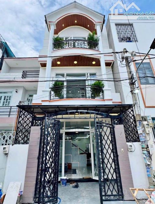 SANG NHƯỢNG NHÀ LÊ NGÔ CÁT, QUẬN 3. GIÁ 5TỶ950 DT 78M2(5,2x15M). NHÀ GẦN CHỢ, TRƯỜNG HỌC