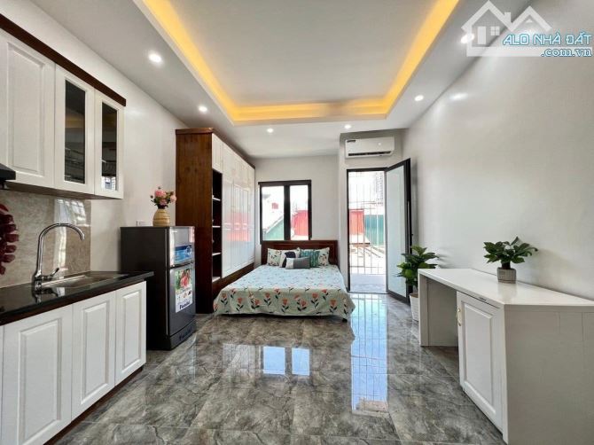 Bán gấp CCMN Hồ Tùng Mậu 110m2, ô tô tránh, vỉa hè kd, doanh thu 240 triệu/th, giá 38 tỷ.