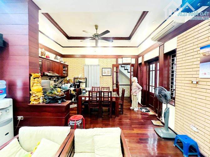 Phân lô cán bộ phố Bùi Ngọc Dương, 2 mặt ngõ, ô tô ngày đêm, thang máy, 45m2