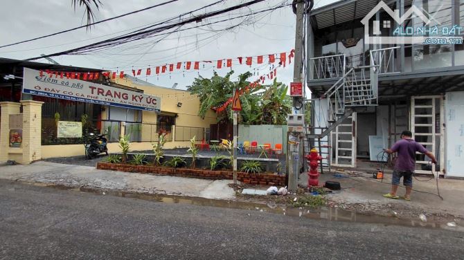 Bán cặp nền đẹp 2 mặt tiền đường Tạ Thị Phi p.long tuyền dt 10x28 cấp phép chính giá tốt