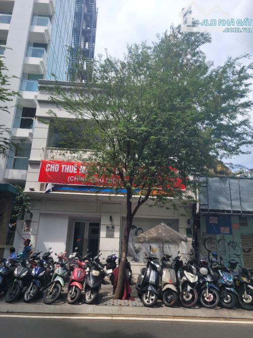Cho thuê 54 Nam Kỳ Khởi Nghĩa Quận 1 DT 8x18m trệt 2 lầu giá thuê 250 triệu