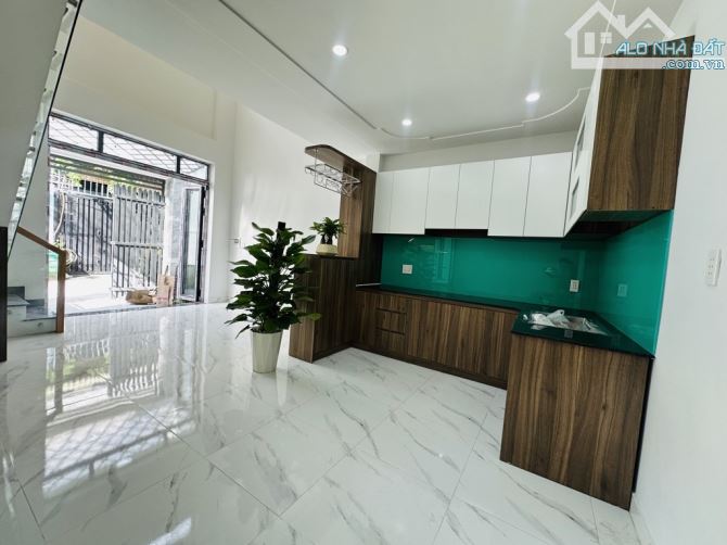 💥 HÀNG HIẾM – NHÀ MỚI 1T1L GIÁ TỐT Q9 💥 👉 DT 54m² (4.2m ngang, sổ riêng, hoàn công đủ)