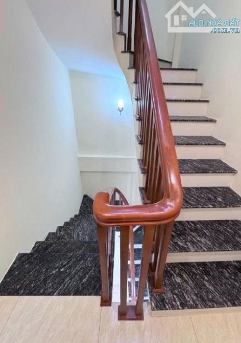 B.ÁN GẤP NHÀ TÂY MỖ_NAM TỪ LIÊM_Ô TÔ GẦN_FULL NỘI THẤT, 38M2X4T, NHIỀU NGỦ, 2 THOÁNG