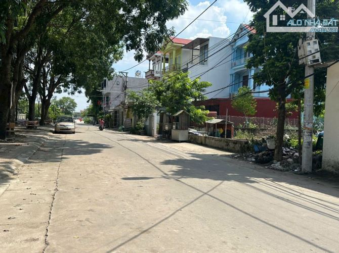 🔥🔥 SIÊU PHẨM ĐẤT KINH DOANH – TỔ 9 QUANG MINH, MÊ LINH, HÀ NỘI - ĐƯỜNG TRƯỚC ĐẤT 3 OTO T
