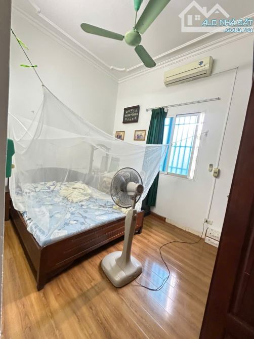 BÁN NHÀ NGUYỄN ĐỨC CẢNH, Ô TÔ ĐỖ CỔNG, Ở LUÔN, 50M2 GIÁ CHỈ 9,5 TỶ