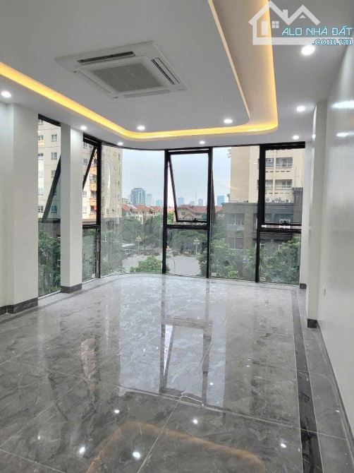 TÒA NHÀ 9 TẦNG MẶT PHỐ NGUYỄN CHÁNH, 70M2, HẦM GARA, LÀM TRỤ SỞ, VĂN PHÒNG, SỔ ĐẸP