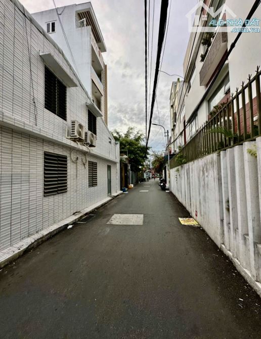 HIẾM - BIỆT THỰ 3 TẦNG 110M2 - LÔ GÓC 2 MẶT TIỀN Ô TÔ, LÊ HỮU TRÁC, SƠN TRÀ - CHỈ 13.9 TỶ