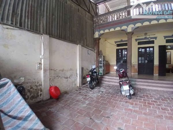 ĐẤT ĐẸP XÃ THƯ LÂM -HÀ NỘI-ĐƯỜNG THÔNG ô tô VÀO ĐẤT  +Diện tích 100m2  MT 5m cạnh chợ