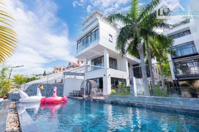 BÁN BIỆT THỰ SÂN VƯỜN HỒ BƠI VIEW  TRỰC DIỆN BIỂN –  KHU ĐỒI SỨ BÃI TRƯỚC VŨNG TÀU