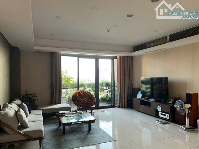 BÁN CĂN HỘ CC 140 NGUYỄN XIỂN,3PN THOÁNG TẶNG FULL NỘI THẤT XỊN 70M2