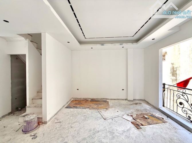 Nón.g 10.45 Tỷ – Nhà Minh Khai 50m²x 5T – Thang Máy – Gần Phố – Thiết Kế Hiện Đại – Ở Ngay