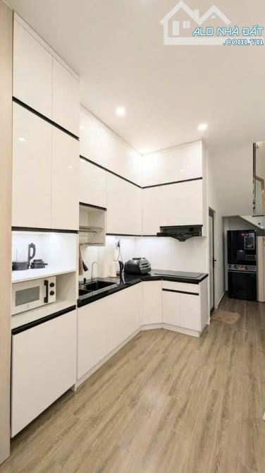 BÁN NHÀ NGUYỄN DUY DƯƠNG,4 TẦNG, 35M2, GIÁ 6,9 TỶ (TL)