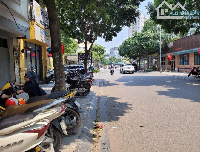 🔑 64m² – 19 tỷ – Hoa Hậu Huỳnh Thúc Kháng – phân lô ô tô tránh, vỉa hè to