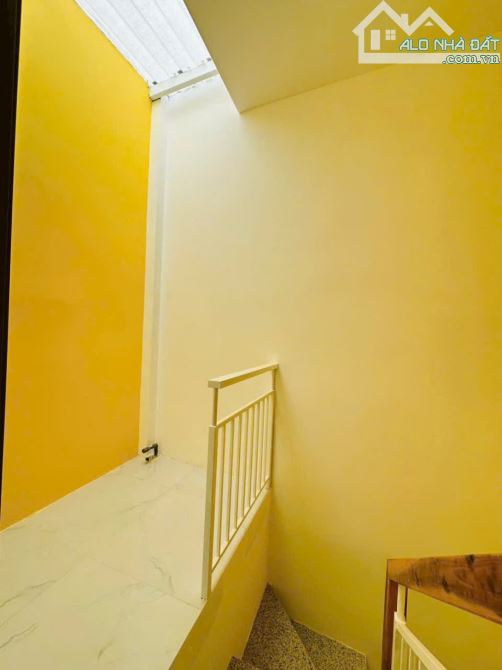 Nhà hẻm 3/2, Phú Thọ, q11 dt 15m2 1 lầu 2pn 2wc giá 2,28 tỷ