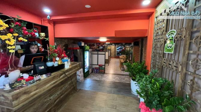 Bán nhà mặt tiền NGUYỄN THIỆN THUẬT,  2 mặt tiền trước sau. Lô đất cực đẹp và rẻ. ngang 7m