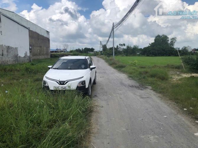 ⭐️ Gần1Ha Đất Vuông SHR HXH – Đức Hoà Thượng Long An