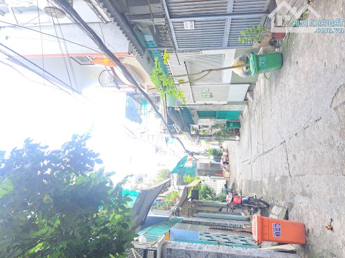TTQ7- NGANG 4.2M×16, 1 TRỆT 1 LẦU- HUỲNH TẤN PHÁT - Q7.