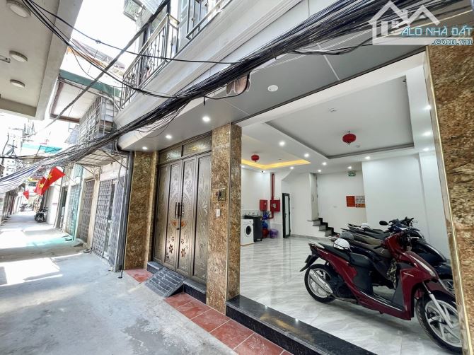 Bán nhà Ngõ 279/44 Đội Cấn, diện tích 47/50m x 7 tầng, mặt tiền 6m, giá 17.5 tỷ.
