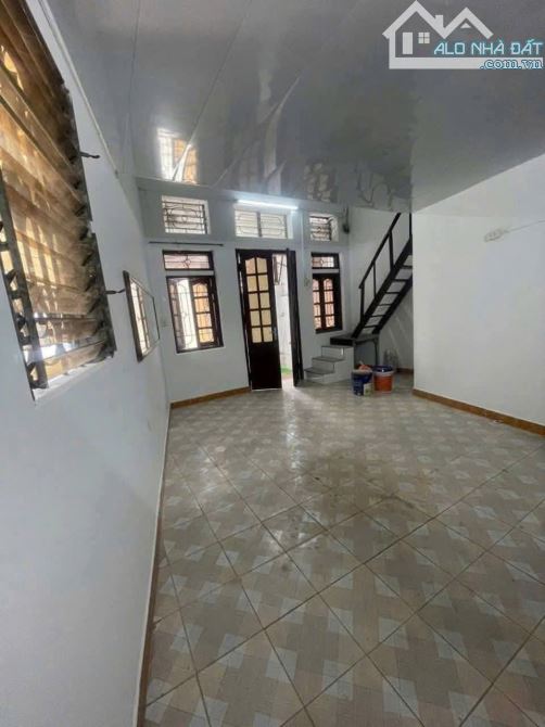 5 tr - CHO THUÊ NHÀ RIÊNG TẠI BỒ ĐỀ - ĐẦY ĐỦ ĐH NL - VỊ TRÍ TRUNG TÂM - Ở HỘ GIA ĐÌNH