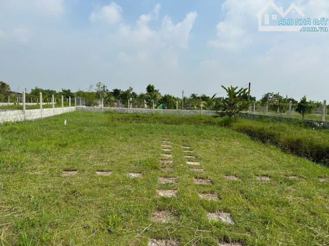 Thái Mỹ (TLT-CỦ CHI) bán lô đất rộng(19 x63) HXH gần đường 667 giá 2tỷ.