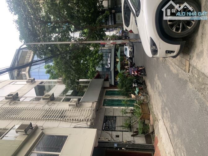 Bán nhà Nguyễn Thị Định, dt65m, phân lô, ô tô tránh, thang máy, kinh doanh