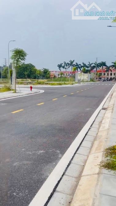 🌟 BÁN LÔ 7N2 ĐẤU GIÁ BÁI NGOÀI – HOA ĐỘNG 🌟