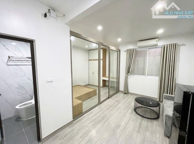 Bán tòa nhà chung cư mini 13 phòng khép kín đối diện đại học thương mại