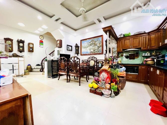 BÁN NHÀ TÂY MỖ, 40,5M2, 5 TẦNG, NGÕ BA GÁC RỘNG, TẶNG NỘI THẤT 1 TỶ, GIÁ 6,85 TỶ