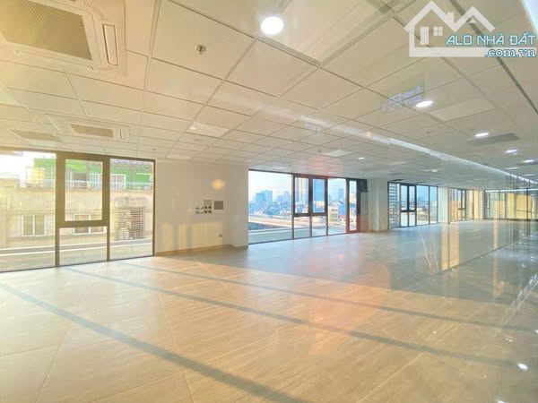 CHO THUÊ VĂN PHÒNG – GẦN PHỐ DỊCH VỌNG, CẦU GIẤY - 40 triệu