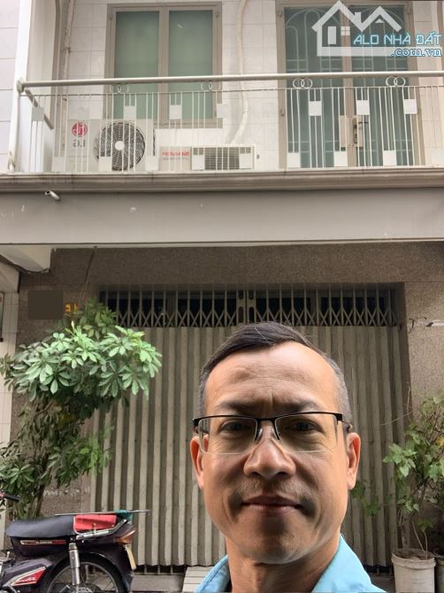 NHÀ P3 Q8 HẺM XE HƠI THÔNG- Cách trường Tiểu học Âu Dương Lân-chợ Rạch Ông chỉ 200m. - 10