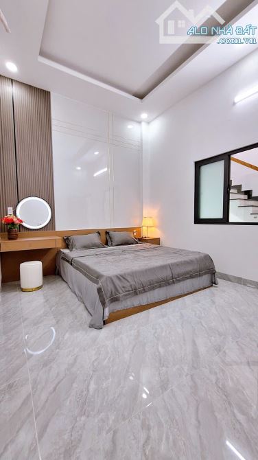 Chủ gửi Bán Nhà 1 trệt 2 lầu Phường Biên Hòa (Hóa An cũ).Dt: 5x15,6=78m2.Giá: 4tỷ7 - 10
