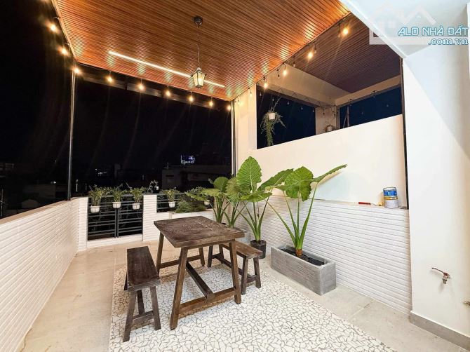 BÁN NHÀ PHAN TÂY HỒ - KHU VIP PHAN XÍCH LONG -  NHÀ ĐẸP GIA CHỦ LÀ KIẾN TRÚC SƯ • 46M² - 11
