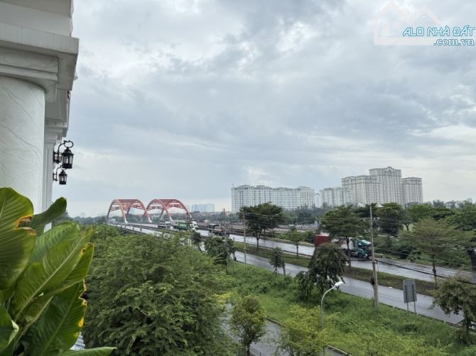 CẦN BÁN BIỆT THƯ CĂN ĐÔI GÓC – KDC VEN SÔNG – TÂN PHONG, QUẬN 7 – 258m² (15 x 18) – HẦM - 11